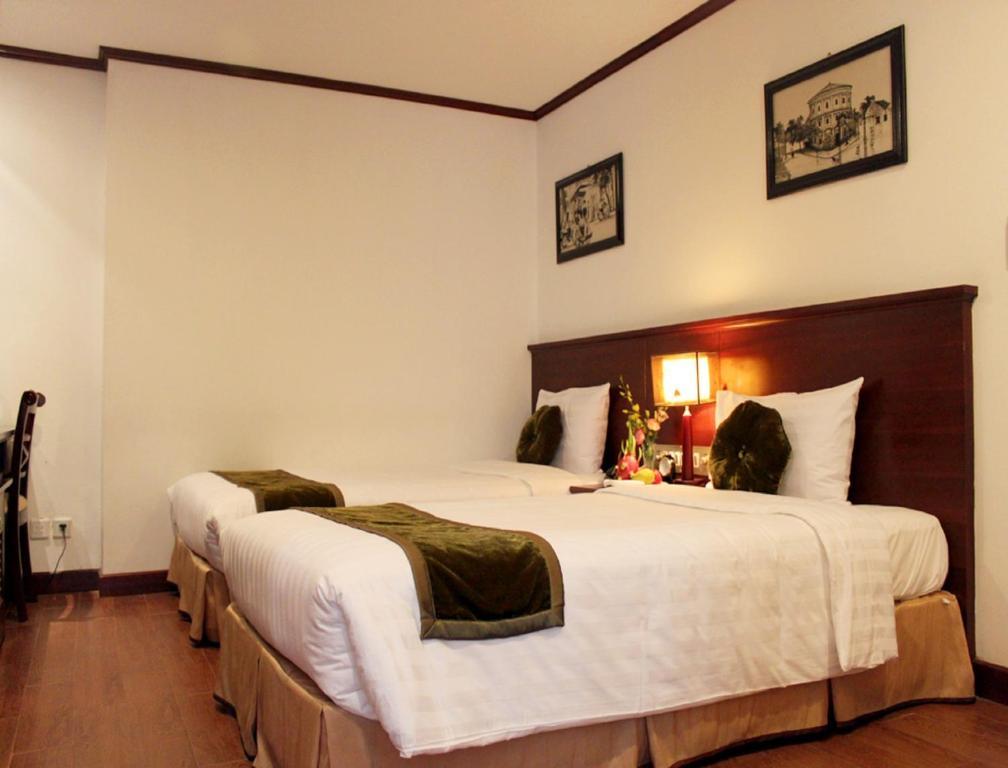 May De Ville Legend Hotel ハノイ市 エクステリア 写真