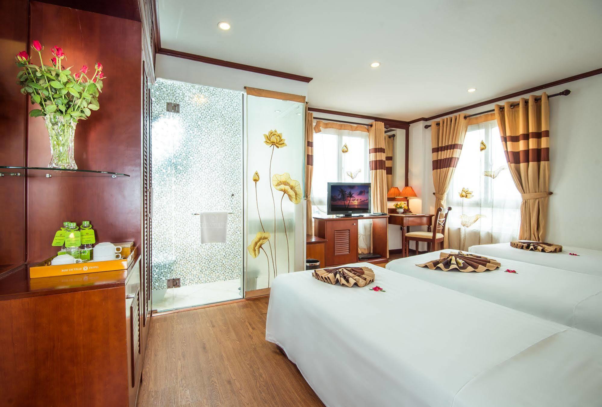 May De Ville Legend Hotel ハノイ市 エクステリア 写真